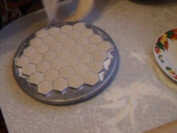搞笑！看看老外怎么包饺子