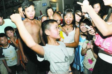 11岁男孩连转千圈后能分辨东南西北