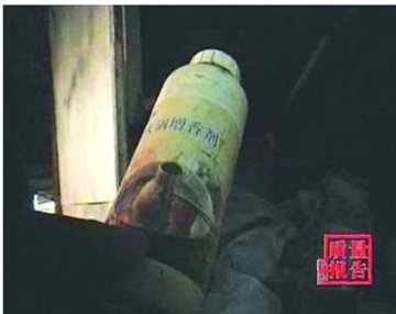 记者暗访发现火锅添加剂泛滥 比一滴香更猛