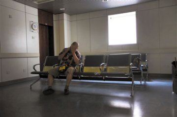 私刻公章救病妻男子：不希望别人像我一样犯法