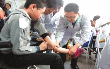 血友病重男轻女 往往隔代遗传