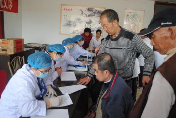荣誉军人康复医院开展“五四”青年节志愿服务活动