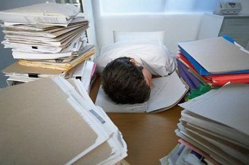 白领应警惕这些过劳征兆 及早防范猝死