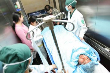 全国女子长跑亚军昨成功进行变性手术