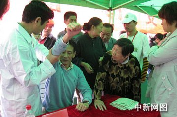中医中药中国行登陆浙江 传统国粹“粉丝”多
