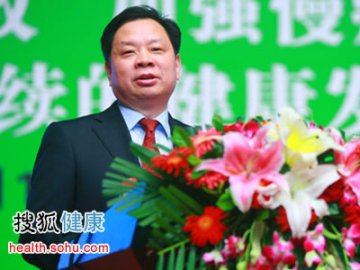 医疗差错有必然性 坐飞机要买保险医疗也应该买