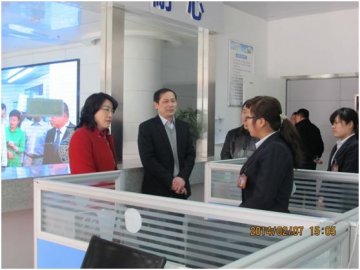 李婧副市长节后视察我市食品药品投诉举报受理工作