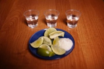 高清实拍：饮酒后人的精神和身体有啥变化