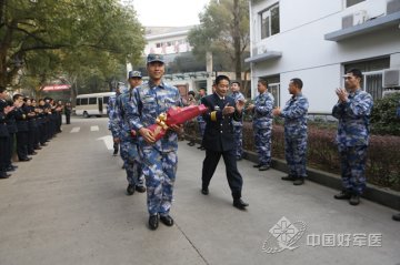 南京军区杭州疗养院：为“深潜英雄”撑起健康保护伞