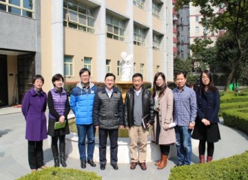 美国CDC资深华人科学家肖立华教授来寄生虫病所访问交流