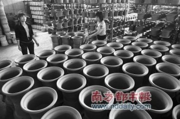 “紫砂门”后寻访广东紫砂：合成惹的祸？