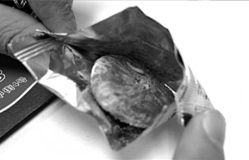 果园老农无花果干现活虫 公司：含糖高易招虫子