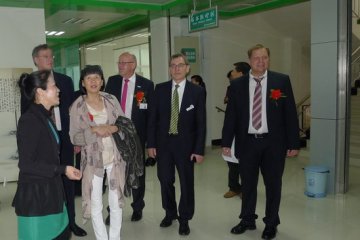 德国医学专家参观访问桂林市秀峰卫生服务中心