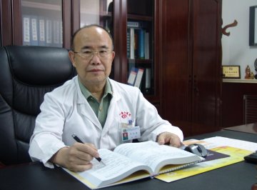 全国射波刀肿瘤无创诊疗中心——群英会聚，播种希望之花