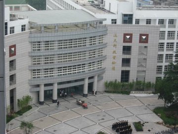 邵逸夫逝世 盘点各地“逸夫楼”