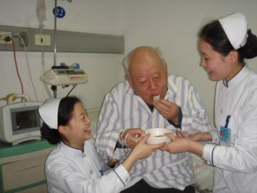 喜迎新春，过大年，香喷喷的饺子甜到心