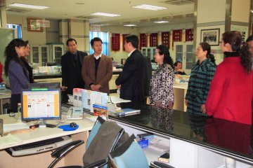 甘肃省常继乐副厅长考察省政府政务中心卫生厅窗口工作