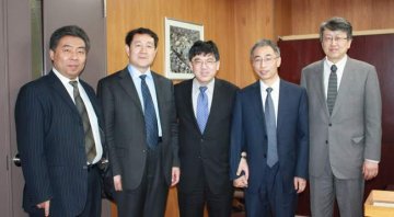 杨校长率团圆满完成日本两所大学访问交流