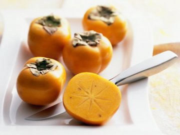 女性食疗养生：十种水果给皮肤保湿