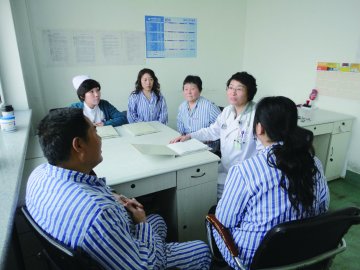 心内三病房召开患者座谈会