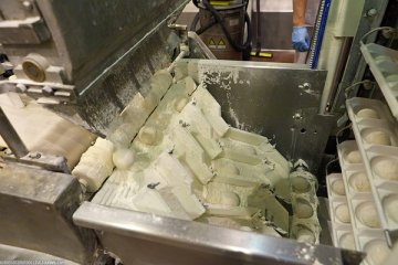 揭秘：麦当劳的汉堡工厂