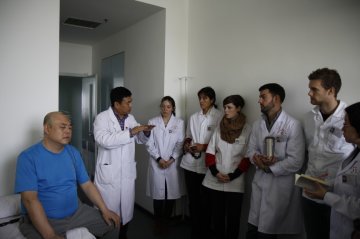 黑龙江中医药大学孔子学院享誉海内外