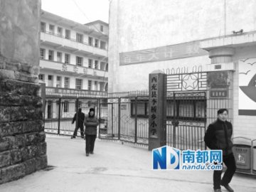 村民恐惧遭扭曲 艾滋男童“被驱逐”事件仍待解