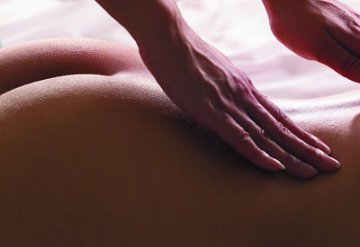 两性养生：让女人快速高潮的9个性爱穴位