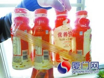 娃哈哈营养快线喝出异味 外包装生虫遭投诉
