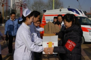 云南省赴玉树灾区医疗队22