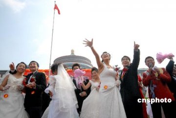 研究显示：婚姻持久有助于男性延年益寿