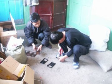 市疾病预防控制中心和爱卫办联合开展农村灭鼠工作
