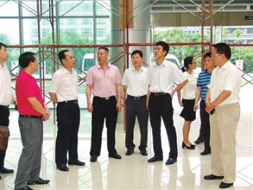 龙岗与南方医院达成合作办医初步意向