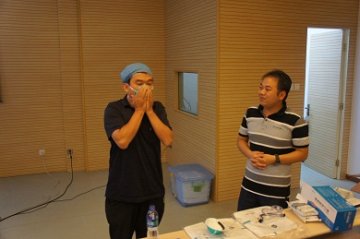 卫生应急中心联合相关处所举办埃博拉出血热流行病学调查人员防护技能培训班