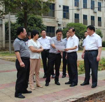 省民政厅肯定我市康复医院发展势态好