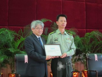 驻澳部队连续15年参加捐血活动