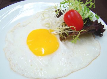 养生警惕：七种隔夜食物含剧毒