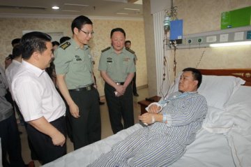 抢案伤员在新桥医院获有效救治