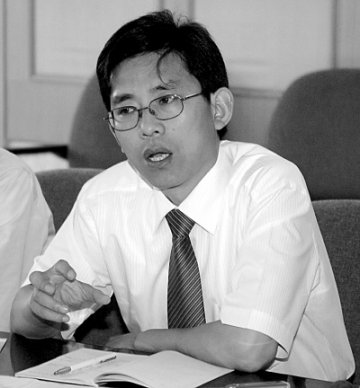 企业要强化社会责任意识