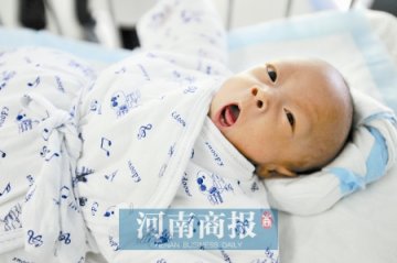医院登广告寻找婴儿父母 每年花上百万接收弃婴