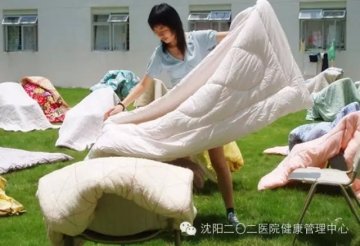 军医提醒60%室内污染来自被子
