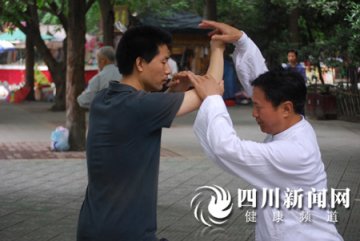 太极拳在成都悄然兴起