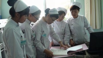 以优质护理创建活动为平台 全面推进护理事业发展--兰州市卫生系统“优质护理服务示范工程”工作纪实