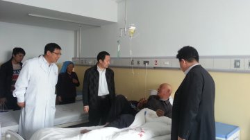 金中杰调研我省县级公立医院综合改革试点工作