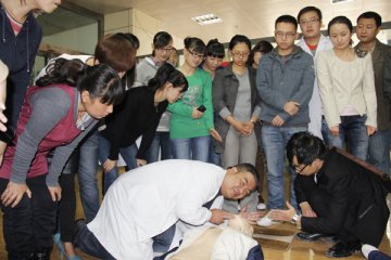 甘肃省二院打“组合拳”强化新员工岗前培训