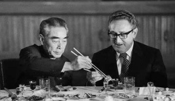 中共领袖们吃过的“工作餐”