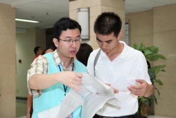 我服务 我奉献 我快乐--人民医院志愿者服务的心灵感言