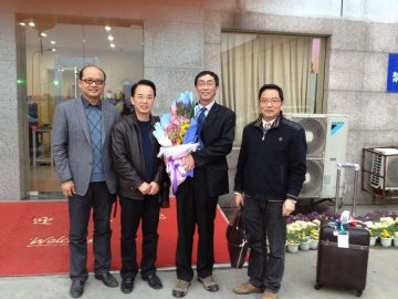全国政协委员王旭东教授参加全国政协会议载誉归来