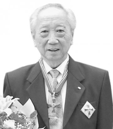 武忠弼：掌声响彻非凡人生