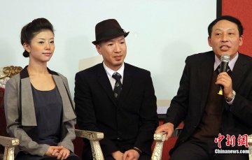 现场交流防艾意识